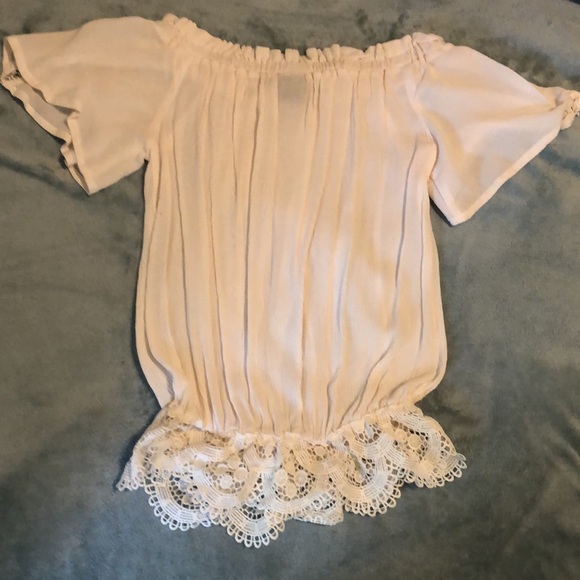Rue21 Lacey Short Sleeve Blouse - Picture 2 of 3